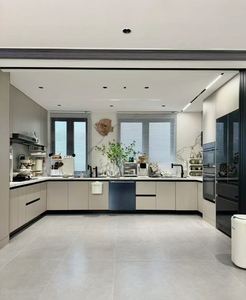 Gabinete de pared de cocina marrón lacado Modular de muebles de modelo de estilo moderno de lujo clásico de nuevo diseño - Product Image 3