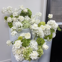 Ramo de Rosas Blancas Artificiales de Seda de 40 cm con Hortensias en Cascada y Bola de Flores de 70 cm con Follaje Verde para Decoración de Bodas, Venta al Por Mayor