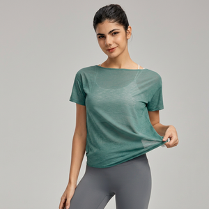 Camiseta deportiva de yoga para mujer, holgada, con espalda cruzada, manga corta, transparente, ligera, transpirable, para gimnasio, pilates y entrenamiento. - Product Image 2