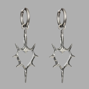 Évider <span class=keywords><strong>Brier</strong></span> Coeur Oreille Manchette Couple Boucles D'oreilles Unisexe Conception De Niche À La Mode - Product Image 1