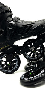 Nhà máy chuyên nghiệp bán buôn tốc độ ba bánh xe Inline Con lăn Giày trượt 3 bánh xe hợp kim nhôm khung Racing <span class=keywords><strong>Skates</strong></span> cho người lớn - Product Image 5