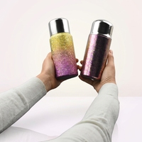 Bouteille d'eau en titane personnalisée à double paroi isolée sous vide, garde au chaud et au froid, légère, 300 ml, 500 ml, avec bouchon