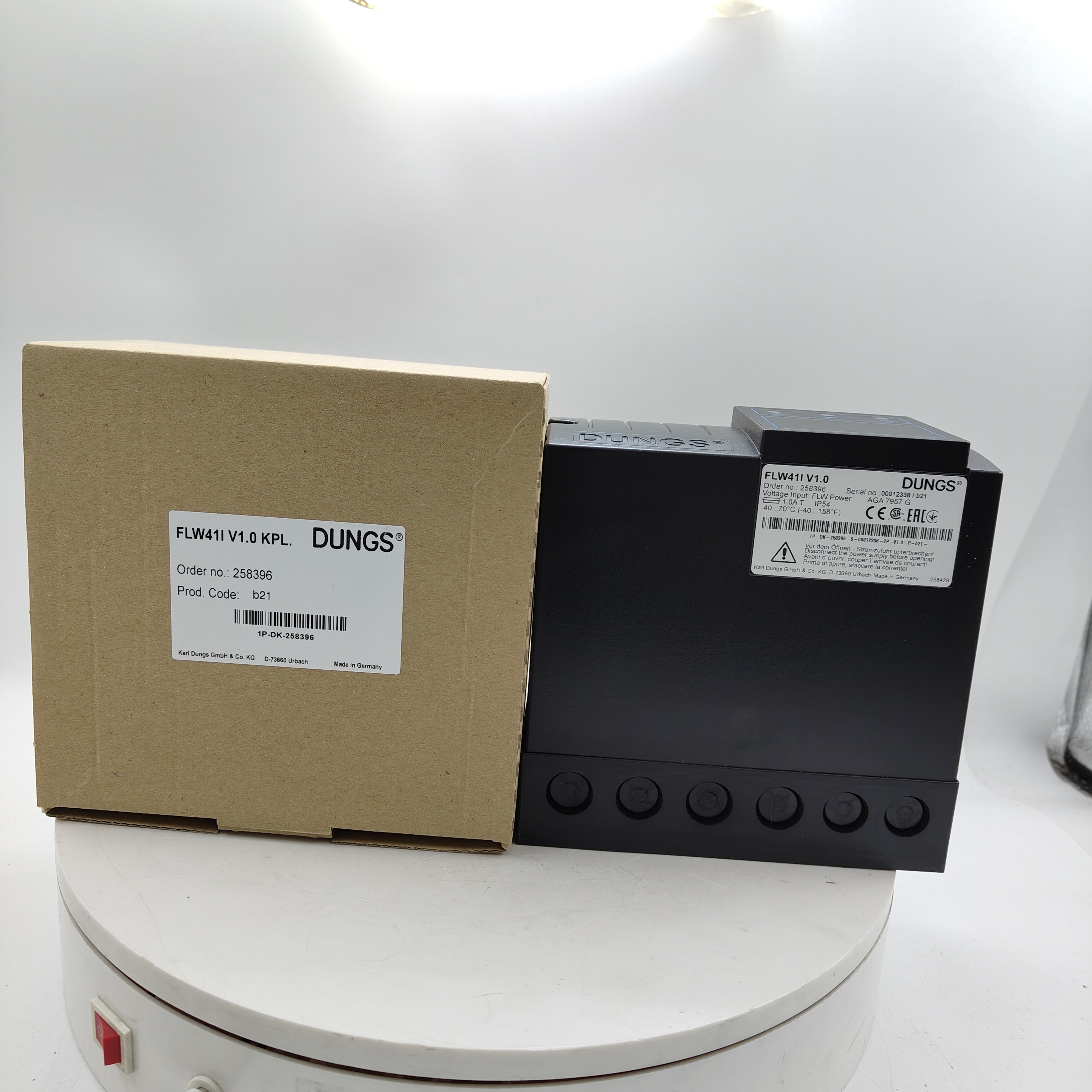 High performance DUNGS controller FLW41I V1.0 KPL. MPA22 S02 MPA4112 V1.1  MPA5111 V1.1 for boiler burner or combusution parts