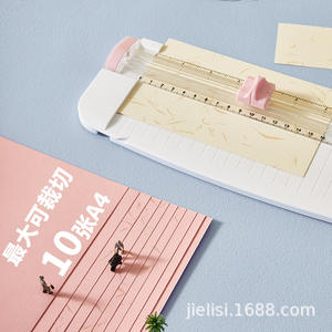 Coupe-<span class=keywords><strong>papier</strong></span> de bureau manuel A5 9192 avec tête d'outil de sécurité et règle auxiliaire pour couper le <span class=keywords><strong>papier</strong></span> - Product Image 4