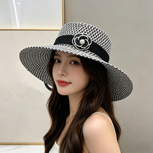 Chapeaux de paille élégants de haute qualité avec camélia, chapeaux de plage de luxe écologiques à bord large et dessus plat avec perles pour femmes, Sombrero De <span class=keywords><strong>Camelia</strong></span> - Product Image 2