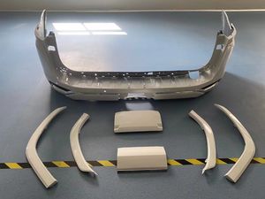 Accessoire de carrosserie de voiture à <span class=keywords><strong>prix</strong></span> d'usine pour Toyota <span class=keywords><strong>Land</strong></span> <span class=keywords><strong>Cruiser</strong></span> <span class=keywords><strong>2022</strong></span>, mise à niveau du pare-chocs avant et arrière, kit de carrosserie pour LC300 - Product Image 5