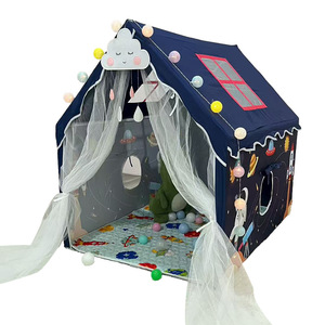 Casa de juegos infantil rosa para niñas, carpa de juguete para interiores para niños de 2 a 6 años con diseño de castillo y luces - Product Image 4