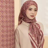 Nouvelles Tendances Voile de Coton 45 Pouces Imprimé Numérique Hijab Tudung Doux Bawal Écharpe de Coton avec Bord Découpé au Laser pour Bébé Vente en Gros