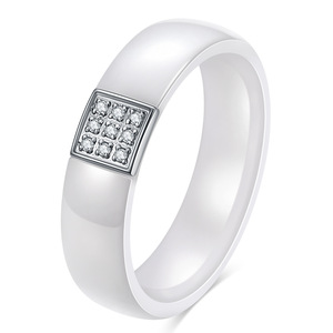 New Fashion <b>Ceramic</b> <b>Ring</b> with Cubic Zirconia Inlaid Grid Design | Creative Black & White <b>Ring</b> for Men and Women - Product Image 3