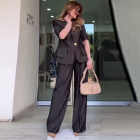 Nouvelle tenue de travail décontractée pour femmes de style européen, ensemble de costume rayé à cinq boutons et pantalon droit, ensemble deux pièces