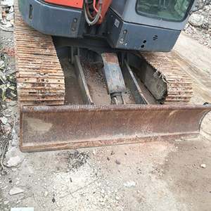 Mini pelleteuse japonaise HITACHI ZX55 ZX60 ZX70 d'occasion petite pelle sur chenilles en bon état HITACHI55 - Product Image 6