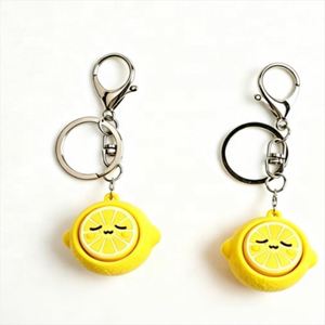 Llavero de Botón con Diseño 3D de Frutas de Verano Variadas, Kawaii, con Carita Sonriente, para Llaves de Coche, Regalo Festivo - Product Image 1