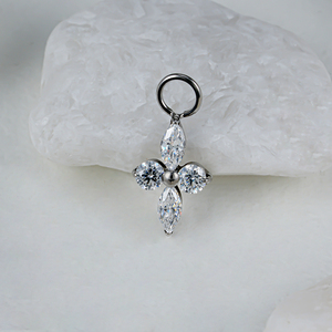 Ciondolo a Stella a Quattro Punte in Titanio ASTM F136 con Zirconia Cubica per Orecchini a Cerchio Pendenti - Product Image 3