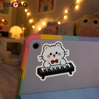 Autocollants personnalisés mignons et kawaii, autocollants en vinyle découpés à la forme, holographiques, imperméables, autocollants de dessins animés d'animaux pour ordinateur portable, coque de téléphone