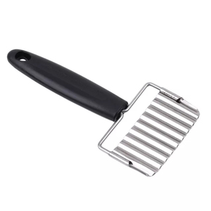 Cortador Ondulado Multiusos de Acero Inoxidable al por Mayor, Accesorios de Cocina, Cortador Dentado para Papas Fritas y Ensaladas - Product Image 2