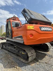 Excavateur Doosan DX300 d'occasion de marque coréenne de 30 tonnes, avec moteur central, boîte de vitesses et composants d'engrenage - Product Image 2
