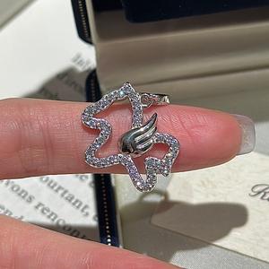 Colgante de Plata de Ley S925 con Diseño de Pony, Estilo Vintage, Simple y Moderno, Colgante de Caballo Volador para Año Nuevo - Product Image 1