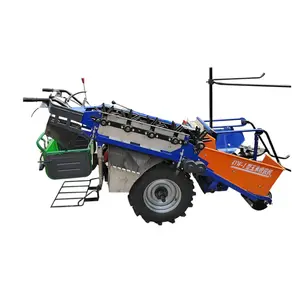 High Efficiency Low Damage Rate Diesel Corn harvester Mini Corn Harvester price