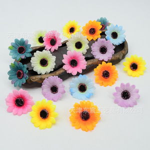 Flores Artificiales de Girasol Dongchen Crafts de 7 cm, Decoraciones de Flores de Seda para Bodas, Decoración del Hogar, Accesorios para Manualidades - Product Image 4
