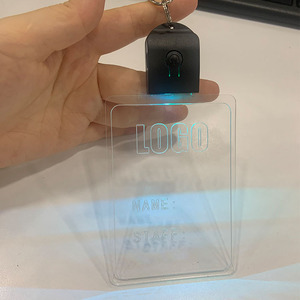 Insignia de evento intermitente de identificación acrílica <span class=keywords><strong>con</strong></span> nombre de pase Vip luminoso LED de plástico transparente de diseño personalizado gratuito <span class=keywords><strong>con</strong></span> impresión personalizada - Product Image 6