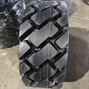 ยางล้ออุตสาหกรรมแบบแข็ง รุ่น L-5C ลายดอกยางแบบ Deep Pattern Bias สำหรับรถ Skid  สภาพใหม่ ขนาด 10-16.5 12-16.5 - Product Image 4
