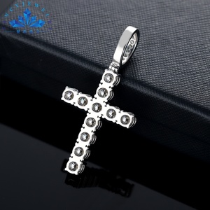 18k Banhado A Ouro 11Pcs 5mm Moissanite Cruz Pingente Preço Barato VVS Diamante Crucifixo Jesus Cruz Pingente Charme Presente - Product Image 4