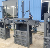 Presse à ordures verticale compacte en plastique économique, machine de compactage hydraulique