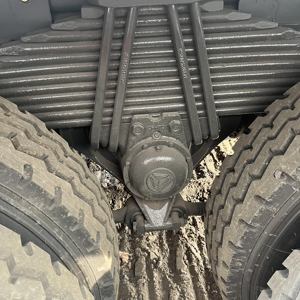 Truk Dump Diesel Bekas SINOTRUK HOWO 6x4 351-450HP Torsi 1500-2000Nm Euro <span class=keywords><strong>2</strong></span> Untuk Jalan Raya Kapasitas Muatan 31-40T - Product Image 5