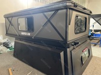 Hiperlion Camper de Alumínio para Caçamba de Caminhonete com Tenda de Teto Impermeável de Abertura Rápida para Uso em Quatro Estações para Tacoma