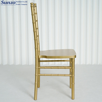 Chaise Chiavari Moderne en Bois Massif Doré Empilable pour Mariages, Banquets, Restaurants, Hôtels, Extérieur, Ferme et Événements (Location)