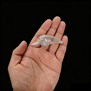 Esca Artificiale Classica per Pesca al Bass, 6,5 cm 7,4 g, Corpo Trasparente per Crankbait - Product Image 2