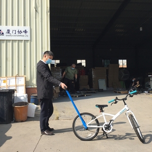 Poignée de soutien arrière robuste pour vélo d'enfant, <span class=keywords><strong>aide</strong></span> à l'apprentissage de la sécurité pour les enfants - Product Image 2