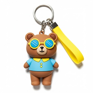 Llavero de goma con diseño de conejo y oso, personalizable con logo, colgante de coche con dije de animal, venta al por mayor - Product Image 1