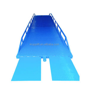 Rampa Hidráulica de Acero al Carbono para Carga y Descarga de <span class=keywords><strong>Camiones</strong></span> de 6T, 10T y 15T para Fábrica de Contenedores de Gran Altura -YDD con Barandilla de 50cm - Product Image 3