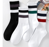 Chaussettes de sport unisexes à rayures, coton, moyen haut tube, extérieur athlétique, baseball, cyclisme, vêtements rétro, étudiants mignons, style unisexe