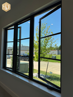 Ventana Abatible de Aluminio de Diseño Minimalista, Ventana Abatible Hacia Afuera con Rejillas para Personalización de Villas