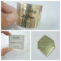 Autocollants métalliques gaufrés personnalisés, autocollants en aluminium imperméables et résistants aux rayures pour flacons de parfum.