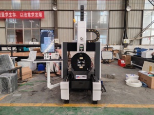 Guangjie Guangjie 2460 Bibo Guangjie Gj6024 1500w Machine de découpe de tubes à fibre laser haute efficacité 3 axes avec refroidissement par eau - Product Image 5