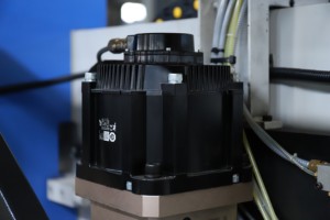 Machine de découpe CNC à rainurage en <span class=keywords><strong>V</strong></span> de 10 kW à haute précision et économique avec composants d'engrenage et de moteur pour tôles d'acier - Product Image 4