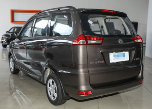 <span class=keywords><strong>DFSK</strong></span> <span class=keywords><strong>Fengon</strong></span> 330s 2024, Marca de Minivan Astro, 7 Plazas, Transmisión Manual de <span class=keywords><strong>5</strong></span> Velocidades, Motor de Gasolina de 1.5L - Product Image 4