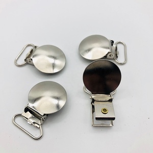 Clips de vêtement en métal de haute qualité emballage en vrac personnalisé porte-sucette élégant bébé vêtements pantalons pinces à bretelles - Product Image 6