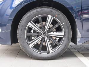 BYD Destroyer 05 Chazor 2025, Sedán Deportivo Dinámico de Alto Rendimiento, Híbrido Enchufable de Nueva Energía con Bajo Consumo de Combustible - Product Image 5