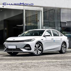 รถยนต์ Geely Galaxy A7 สีขาว PHEV ซีดาน ยานยนต์ Geely รถยนต์ไฟฟ้า ไฮบริด สำหรับการเดินทางในเมือง - Product Image 1