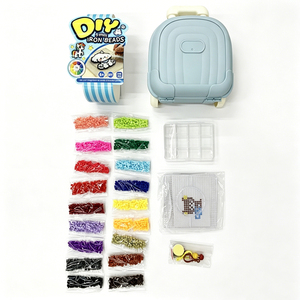 Perles en plastique non toxiques 5 mm, 18 couleurs, 2700 pièces, petites particules, perles à repasser DIY <span class=keywords><strong>Hama</strong></span>, art pixel, jouet fait main pour cadeau - Product Image 3