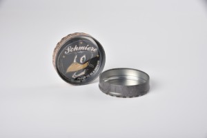 กล่องโลหะทรงกลมขนาดเล็กบรรจุภัณฑ์เคลือบแว็กซ์ใส่ผม95X33จากประเทศจีนผู้ผลิตฮ่องกงออกแบบโลโก้ได้ตามต้องการ - Product Image 6