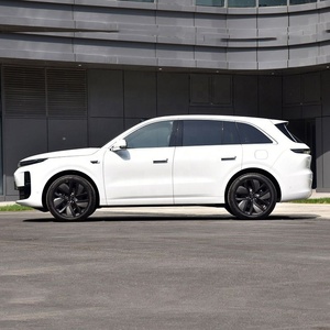 2025 Lixiang Li L6 MAX L7 ULTRA Véhicule hybride rechargeable pour adultes, autonomie étendue, voiture électrique de luxe, prévente, quatre roues motrices, Li Auto - Product Image 3