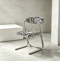 Chaise de salle à manger Bauhaus, monoplace, sans accoudoirs, mobilier de maison, design de designer, tissu imprimé léopard, rembourrage doux, acier inoxydable