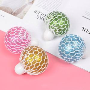 Dohjee - Juguetes de Pelota de Agua con Purpurina y Luces LED Antiestrés, con Lentejuelas para Niñas y Niños, Unisex - Product Image 2