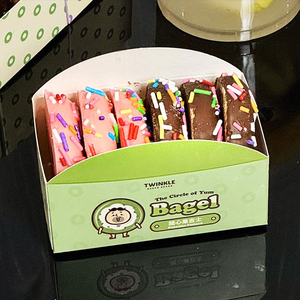 Caja para <span class=keywords><strong>Donuts</strong></span> Personalizada, Impresa, de un Solo Donut, Apta para Alimentos, Bandeja para Panadería, Caja para Bagels, <span class=keywords><strong>Donuts</strong></span>, Muffins, Galletas, Postres, Empaque para Llevar OEM - Product Image 3