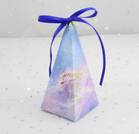 Boîte alimentaire en carton en forme de pyramide pour Noël et la Saint-Valentin, pour bonbons et gâteaux